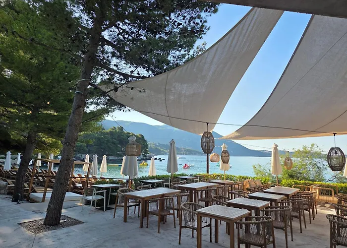 Sofia Za 3 S Parking Blizu Centra 米利尼