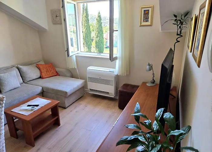 公寓 Sofia Za 3 S Parking Blizu Centra *