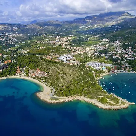 Sofia Za 3 S Parking Blizu Centra Mlini