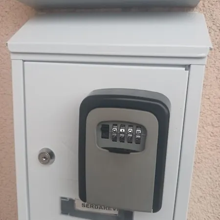 Sofia Za 3 S Parking Blizu Centra Lejlighed Mlini