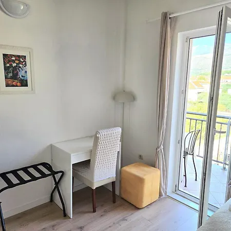 Sofia Za 3 S Parking Blizu Centra * Mlini